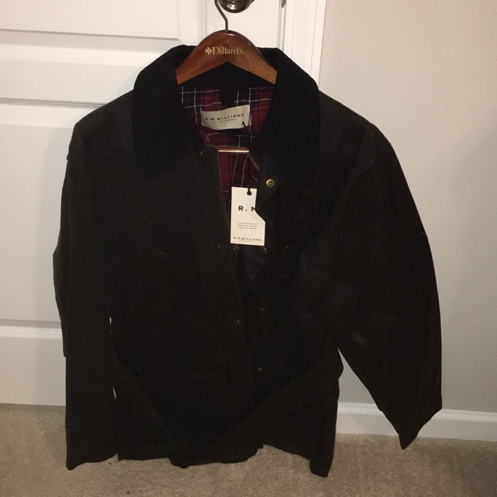 R M Williams NWT Australian belted Olive Green Australia Drover Coat wax Jacket